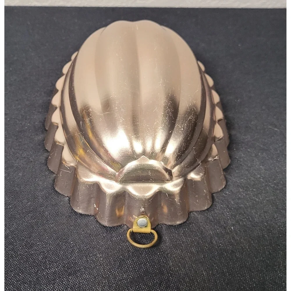 VTG 70s Copper-Tone Scalloped Oval Melon Fluted Gelatin Mold Wall Hanging Decor